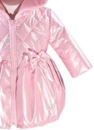 Płaszczyk jesienny różowy połysk Kod.7007 - 2